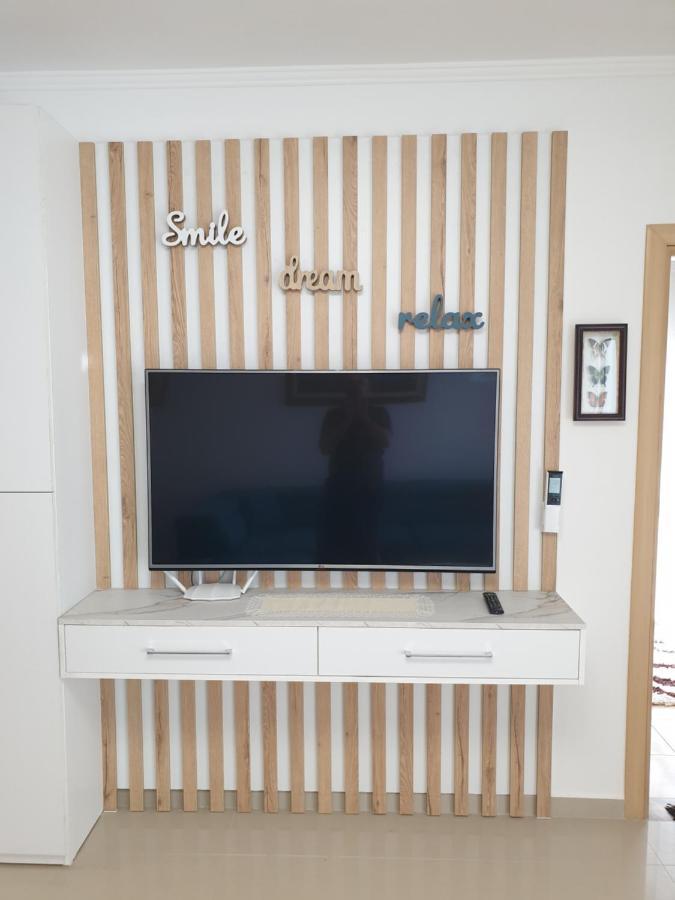 Hera Premium Apartments Саранда Екстер'єр фото